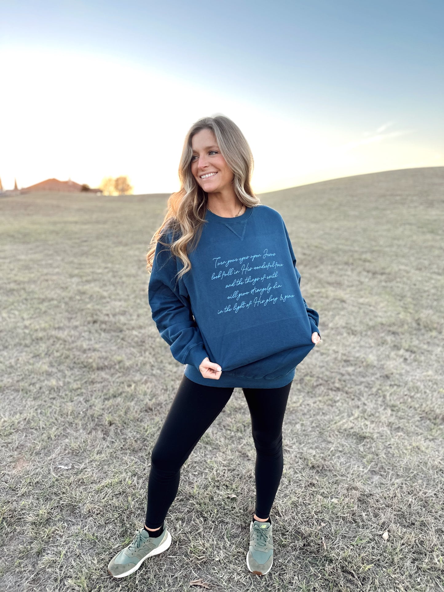 Turn Your Eyes Upon Jesus - Crewneck